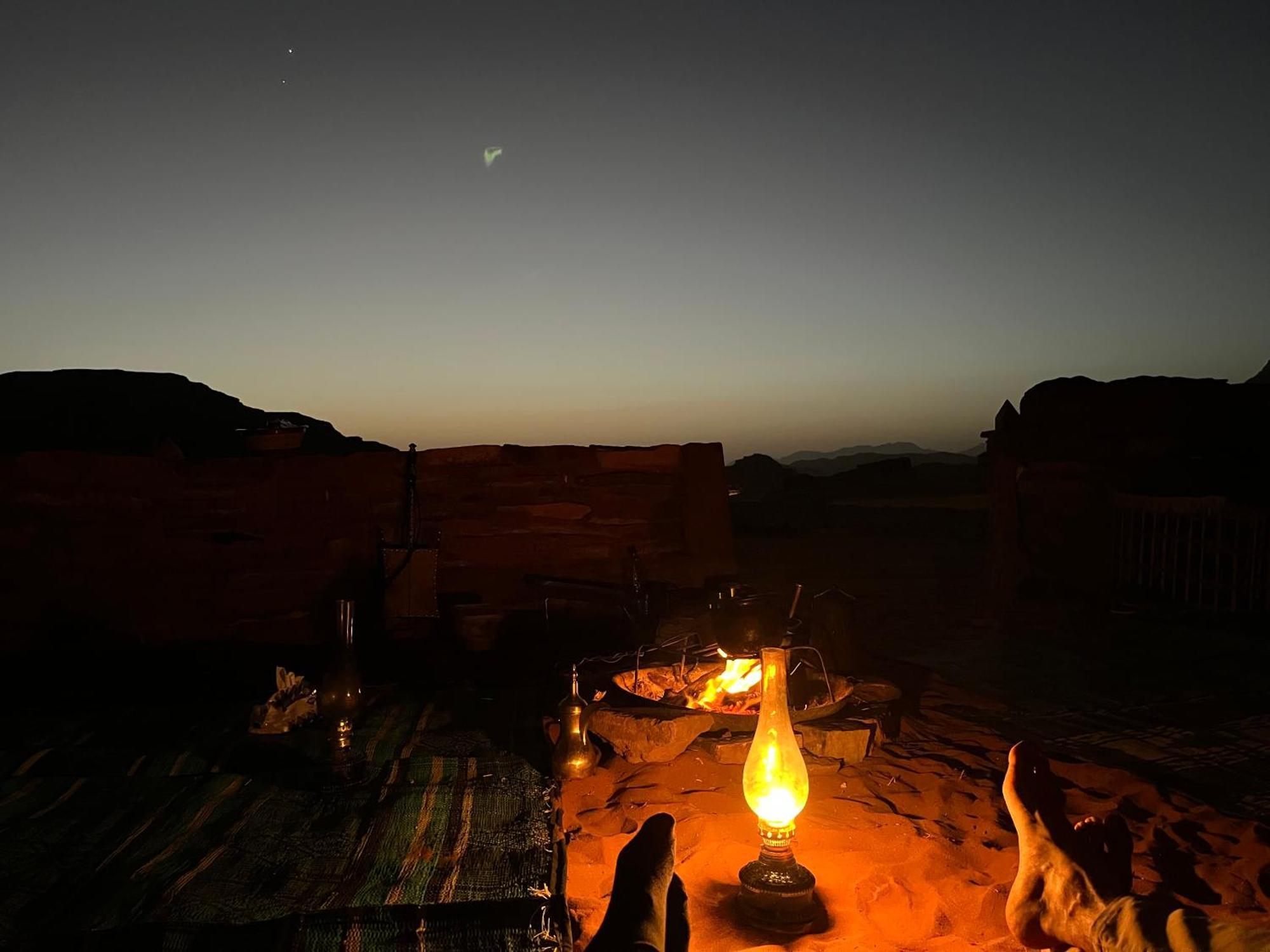Wadi Rum Cave Camping Exterior photo