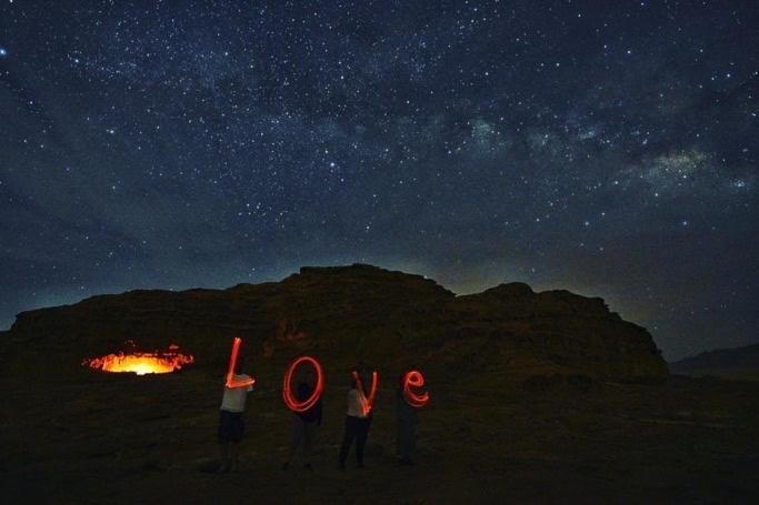 Wadi Rum Cave Camping Exterior photo